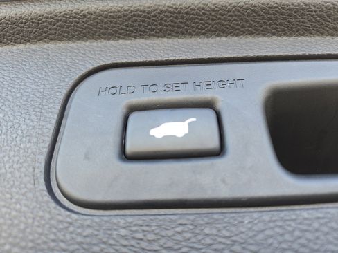 Used 2023 Honda Odyssey Touring image 18