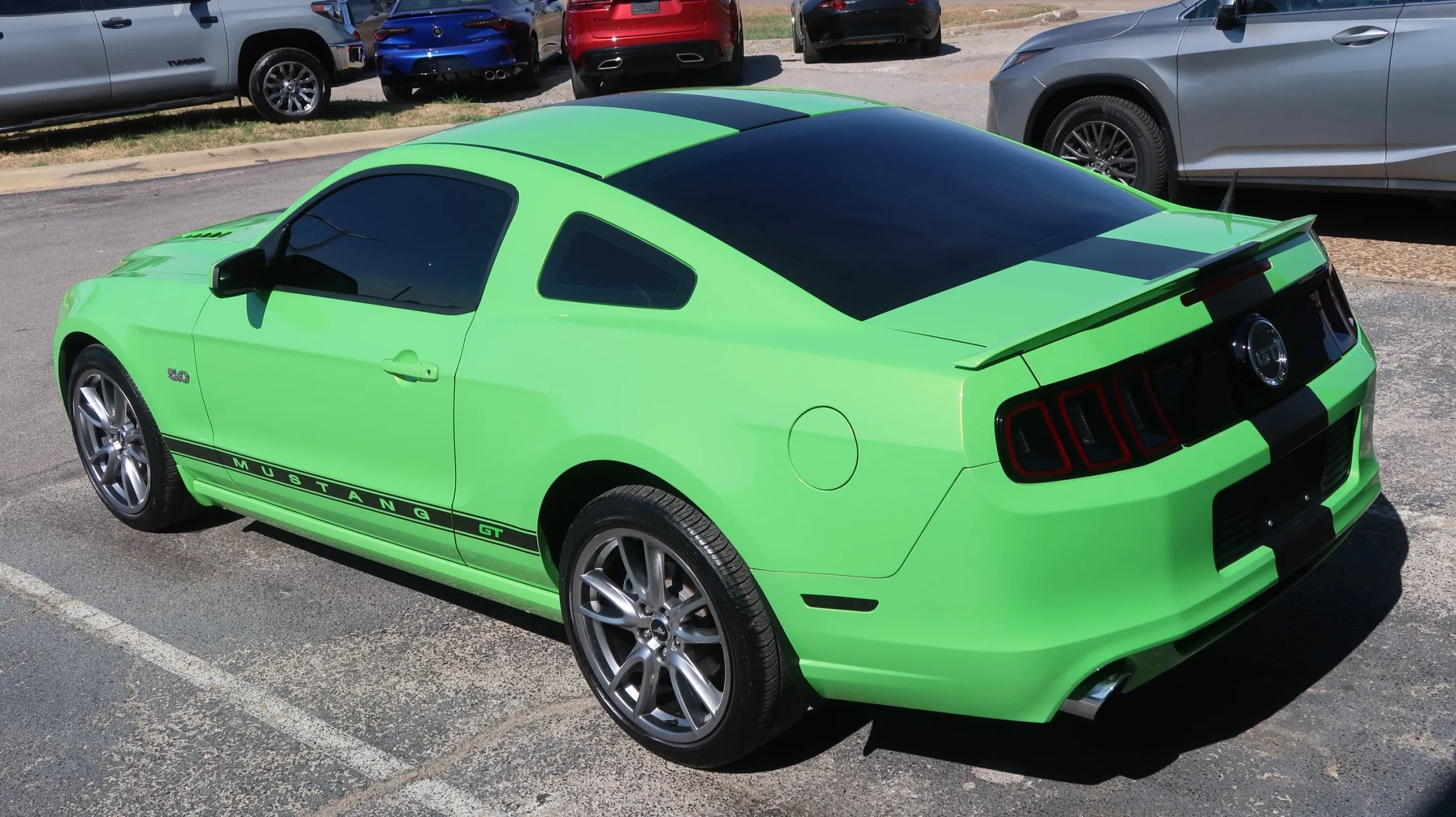 Used 2013 Ford Mustang GT w/ GT Track Pkg RWD image 12