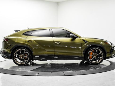 Used 2023 Lamborghini Urus Performante AWD/4WD image 5