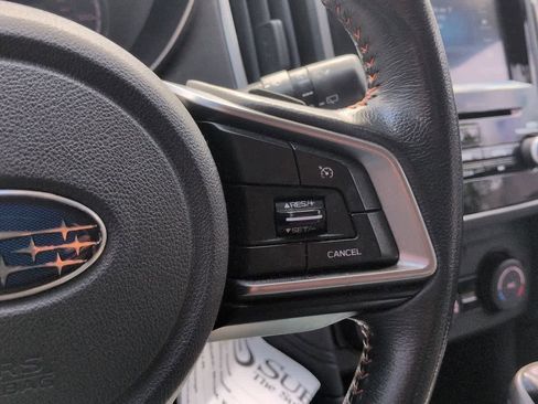 Used 2019 Subaru Crosstrek 2.0i Premium w/ Moonroof Package AWD/4WD image 25