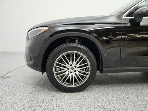 Used 2023 Mercedes-Benz GLC 300 4MATIC image 21