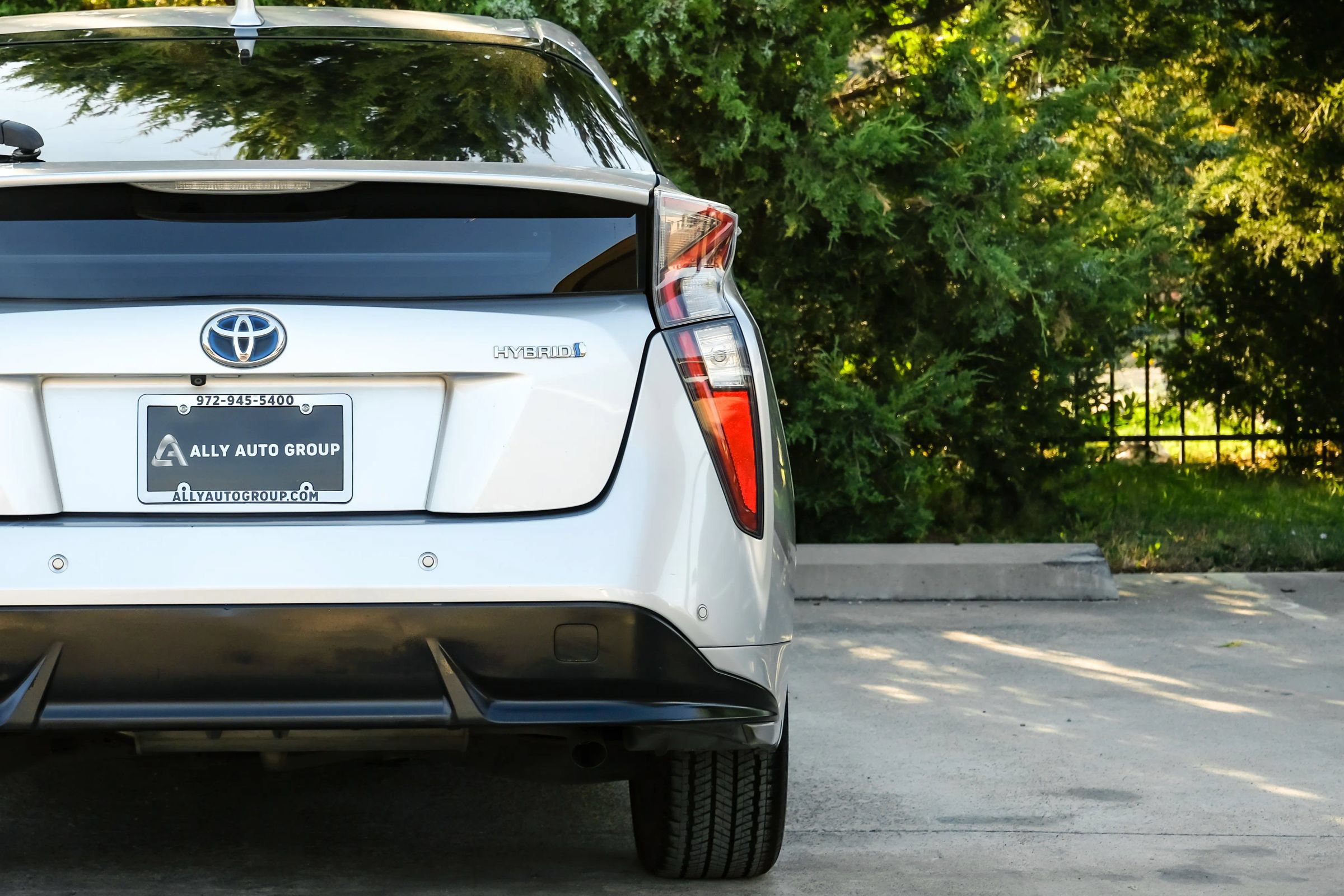 Used 2016 Toyota Prius Four Touring w/ Premium Convenience Package FWD image 51