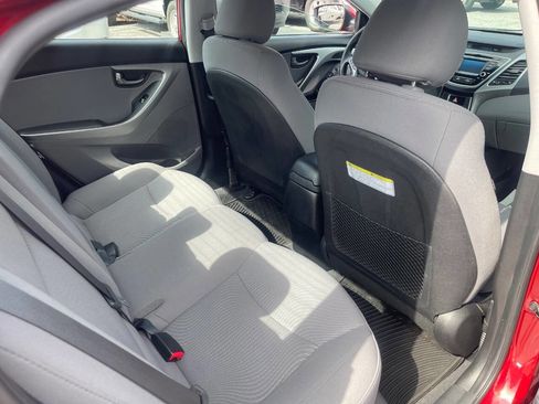 Used 2014 Hyundai Elantra SE w/ Option Group 02 image 22