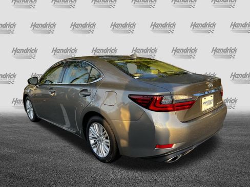 Used 2017 Lexus ES 350 w/ Premium Package image 7