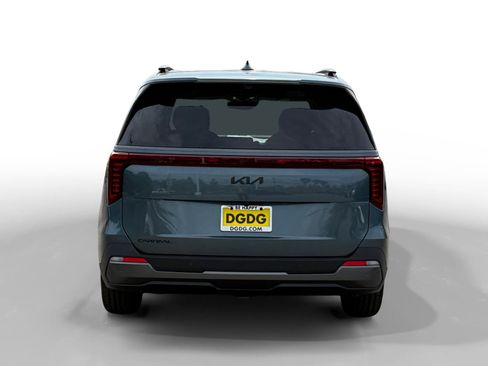New 2025 Kia Carnival SX Prestige image 4