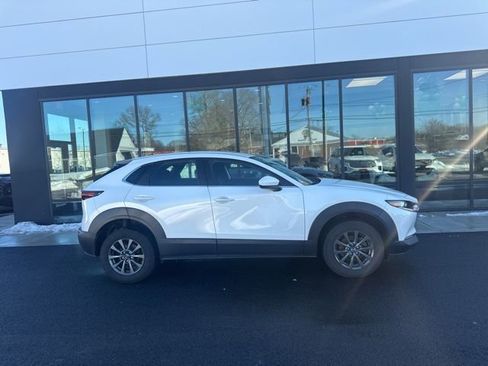 Used 2023 MAZDA CX-30 AWD 2.5 S image 2