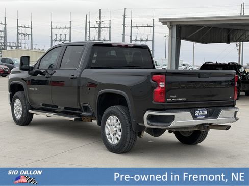 Certified 2021 Chevrolet Silverado 2500 LT w/ Convenience Package image 6