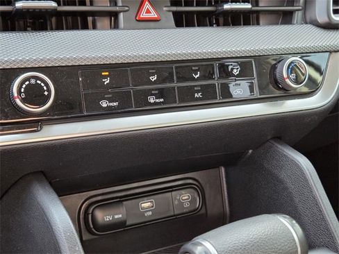Used 2023 Kia Sportage LX image 22