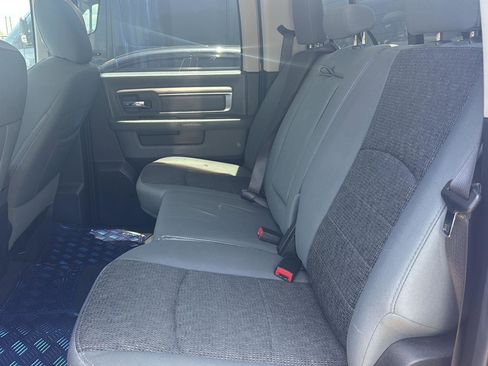 Used 2019 RAM 1500 Big Horn RWD image 18