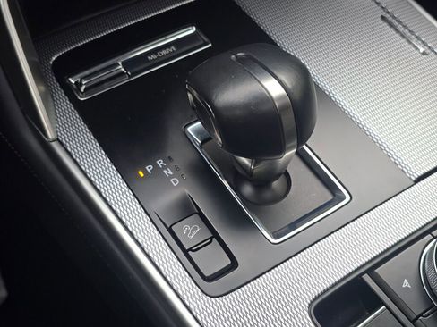 Used 2025 MAZDA CX-70 3.3 Turbo w/ Preferred Package image 39