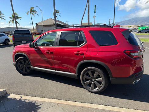 Used 2023 Honda Pilot Sport image 6