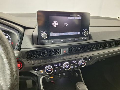 Used 2023 Honda CR-V EX image 16