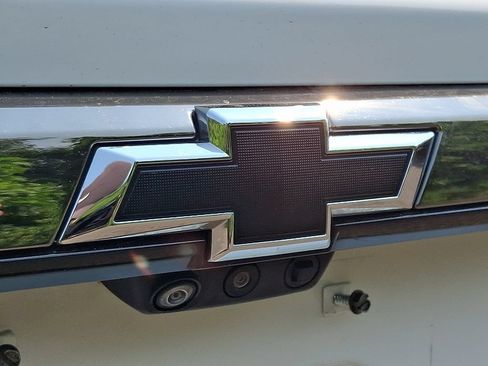 Used 2023 Chevrolet Traverse Premier w/ Redline Edition AWD/4WD image 35