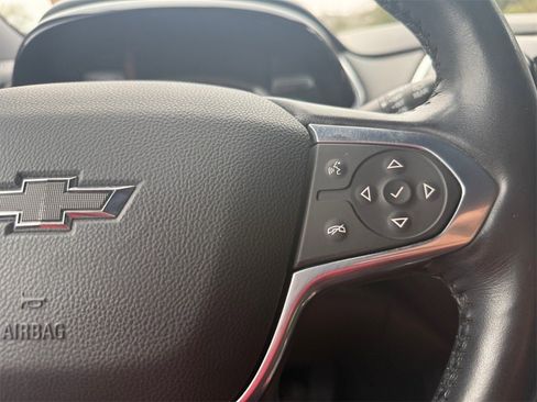 Used 2022 Chevrolet Traverse RS w/ LPO, Floor Liner Package image 23