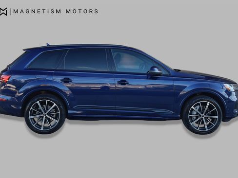 Used 2021 Audi Q7 3.0T Premium Plus w/ Executive Package AWD/4WD image 3