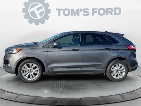 Certified 2022 Ford Edge Titanium w/ Equipment Group 301A image 2