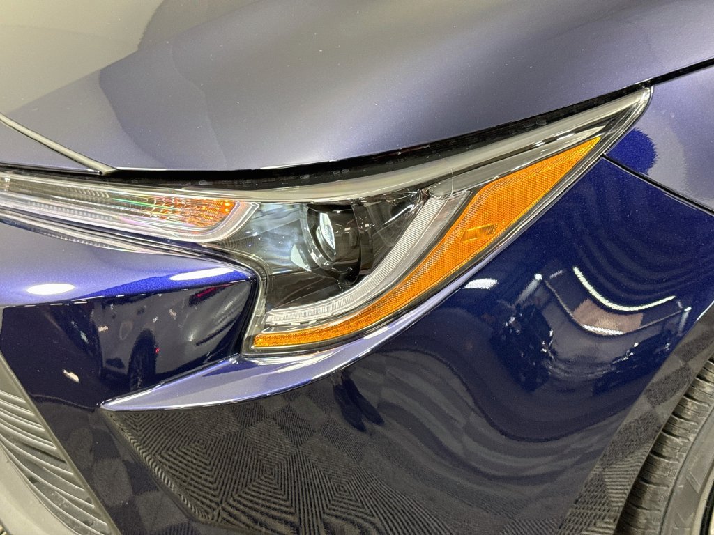 New 2027 Toyota Corolla LE FWD image 3