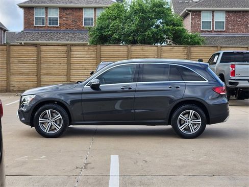 Used 2020 Mercedes-Benz GLC 300 image 12