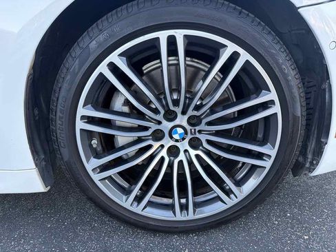 Used 2018 BMW 530i w/ M Sport Package RWD image 36
