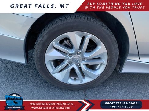 Used 2020 Honda Accord LX image 9