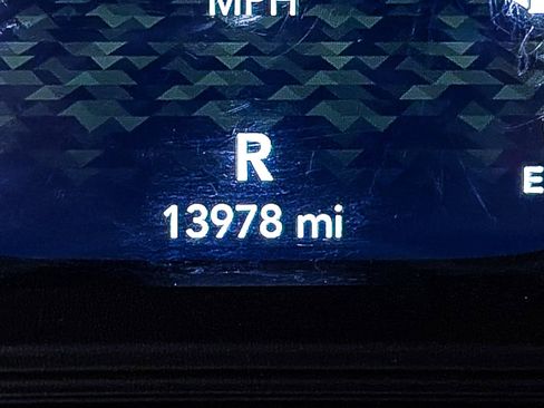 Used 2025 Jeep Gladiator Mojave w/ Convenience Group image 37