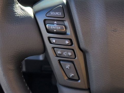 Used 2024 Nissan Frontier SV w/ SV Convenience Package image 26