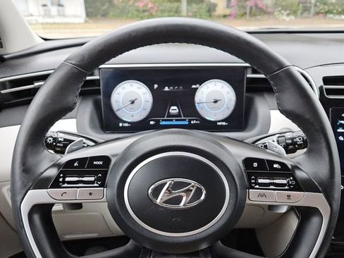 Used 2024 Hyundai Tucson Limited image 11