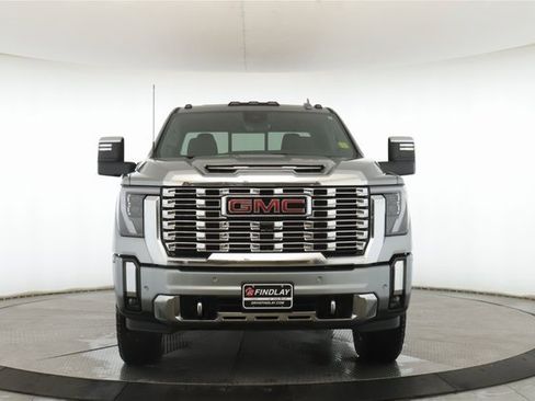 Used 2025 GMC Sierra 2500 Denali w/ Denali Reserve Package image 12