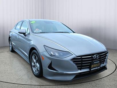 Used 2023 Hyundai Sonata SE w/ Preferred Accessory Package