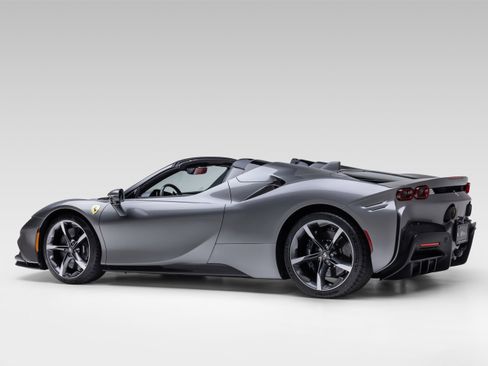 Certified 2024 Ferrari SF90 Spider AWD/4WD image 12