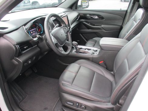 Certified 2023 Chevrolet Traverse RS AWD/4WD image 10