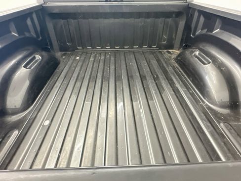 Used 2020 RAM 1500 Laramie AWD/4WD image 30
