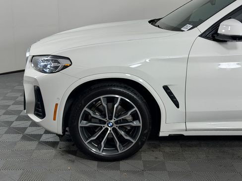 Used 2024 BMW X4 xDrive30i w/ Premium Package AWD/4WD image 12
