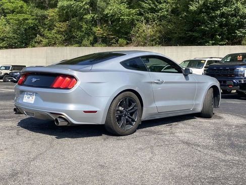 Certified 2017 Ford Mustang Coupe RWD image 3
