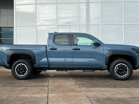 New 2026 Toyota Tacoma TRD Off-Road image 3