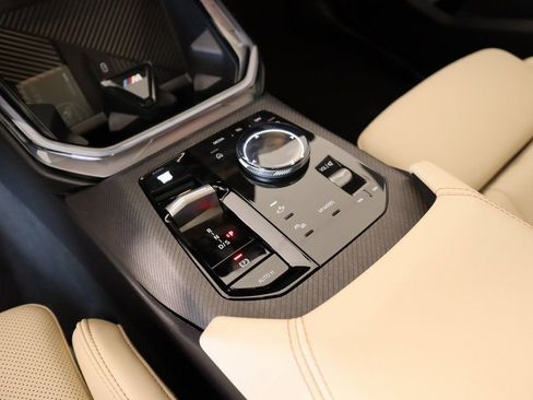 New 2025 BMW X3 xDrive30i w/ Premium Package AWD/4WD image 9