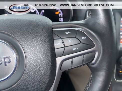 Used 2018 Jeep Grand Cherokee Limited AWD/4WD image 17
