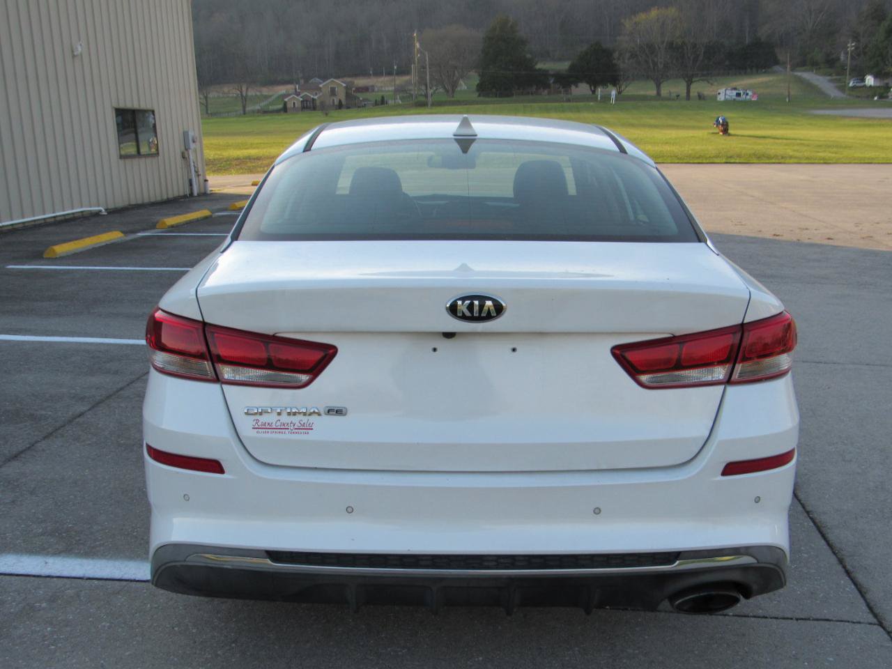 Used 2020 Kia Optima LX FWD image 9