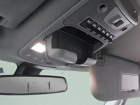 Used 2017 Ford F250 Lariat w/ Lariat Ultimate Package image 17