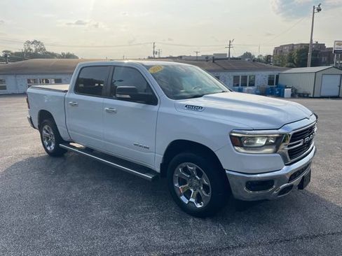 Used 2019 RAM 1500 Big Horn AWD/4WD image 3