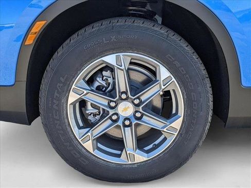 New 2025 Chevrolet Blazer LT w/ Convenience Package image 9