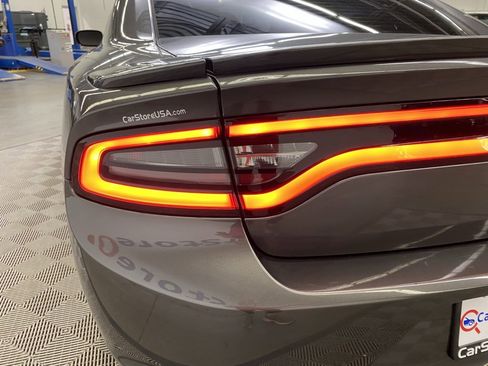 Used 2017 Dodge Charger R/T image 13