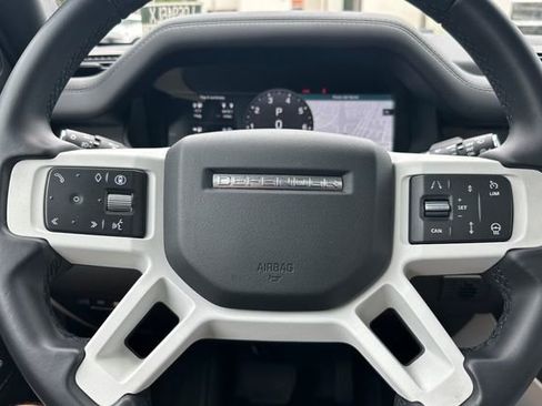 Certified 2025 Land Rover Defender 110 S AWD/4WD image 22
