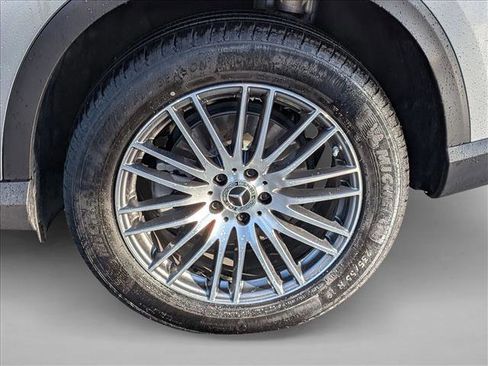 Certified 2026 Mercedes-Benz GLC 300 GLC 300 image 23