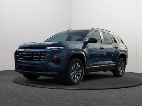 New 2026 Chevrolet Equinox LT image 3