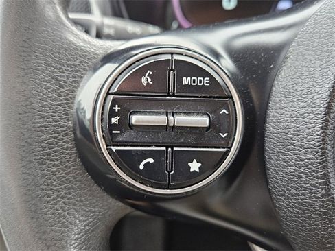 Used 2023 Kia Soul LX image 21