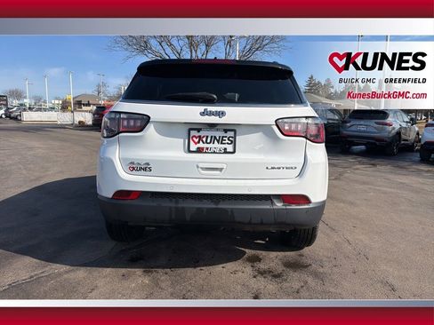 Used 2025 Jeep Compass Limited AWD/4WD image 8