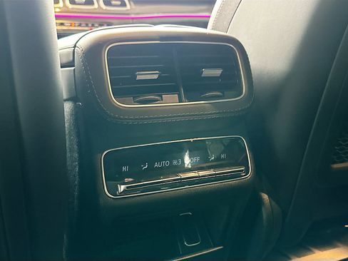 Used 2022 Mercedes-Benz GLE 63 AMG S image 27