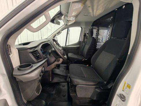 Used 2023 Ford Transit 250 Low Roof AWD w/ Exterior Upgrade Package image 29