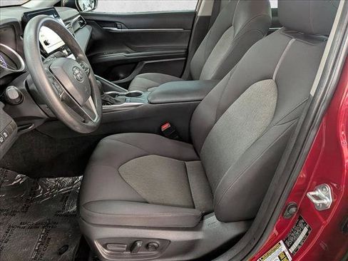 Used 2022 Toyota Camry LE FWD image 21